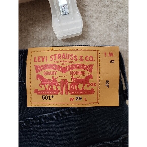 Levis 501 Original Fit Cut-Off Denim Shorts Mens 29 Blue Raw Hem Button Fly NEW - Picture 7 of 9